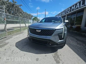 2025 Cadillac XT4 Premium Luxury 1SD