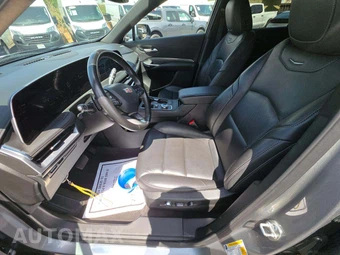 2025 Cadillac XT4 Premium Luxury 1SD - miniatura 3