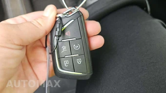 2025 Cadillac XT4 Premium Luxury 1SD - miniatura 18