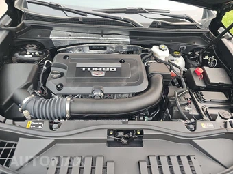2025 Cadillac XT4 Sport 1SG - miniatura 15
