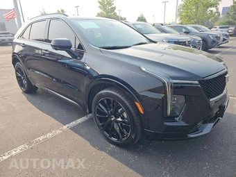 2025 Cadillac XT4 Sport 1SG - miniatura 4