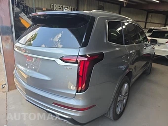 2025 Cadillac XT6 Premium Luxury - miniatura 4