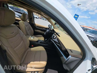 2025 Cadillac XT6 Sport - miniatura 19