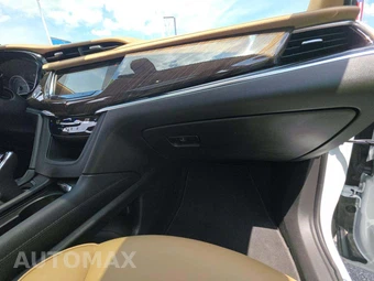 2025 Cadillac XT6 Sport - miniatura 20