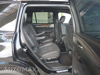 2025 Cadillac XT6 Sport - miniatura 17