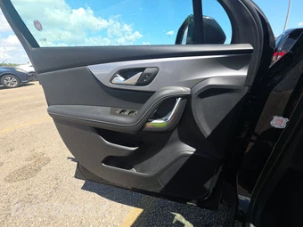 2025 Chevrolet Blazer LT 2LT - miniatura 9