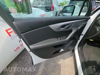 2025 Chevrolet Blazer LT 2LT – miniatura 9