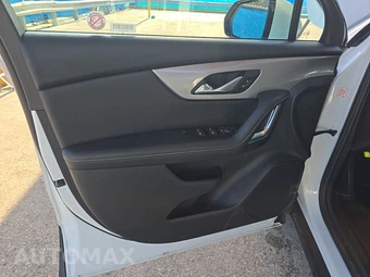 2025 Chevrolet Blazer LT 2LT - miniatura 9
