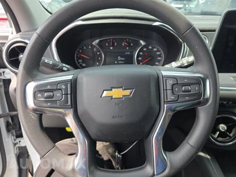 2025 Chevrolet Blazer LT 2LT - miniatura 10