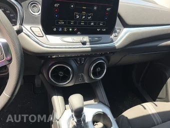 2025 Chevrolet Blazer LT 2LT - miniatura 11