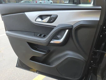 2025 Chevrolet Blazer LT 2LT - miniatura 9