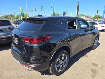 2025 Chevrolet Blazer LT 2LT – miniatura 3