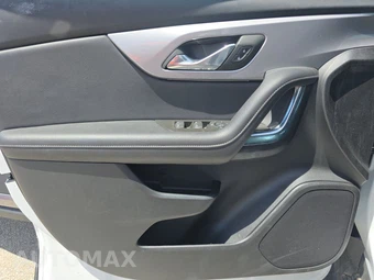 2025 Chevrolet Blazer LT 2LT - miniatura 9