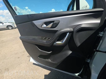 2025 Chevrolet Blazer LT 2LT - miniatura 9