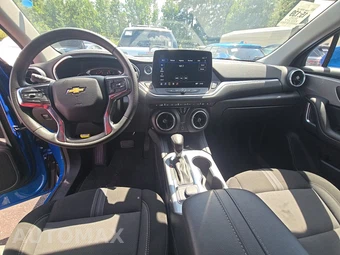 2025 Chevrolet Blazer LT 2LT - miniatura 11