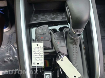2025 Chevrolet Colorado LT Crew Cab Medium Bed PCJ - miniatura 8