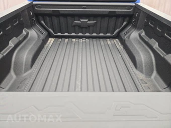 2025 Chevrolet Colorado Trail Boss Crew Cab Short Bed 0TR - miniatura 16