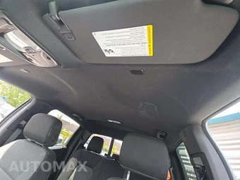 2025 Chevrolet Colorado WT Crew Cab Medium Bed 2WT - miniatura 8