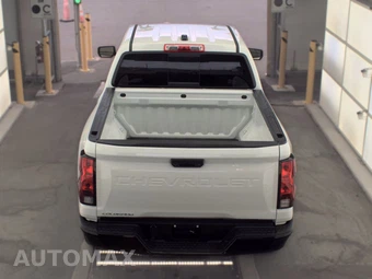 2025 Chevrolet Colorado WT Crew Cab Medium Bed 2WT - miniatura 5