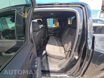 2025 Chevrolet Colorado WT Crew Cab Medium Bed 2WT - miniatura 10