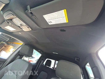 2025 Chevrolet Colorado WT Crew Cab Medium Bed 2WT - miniatura 8