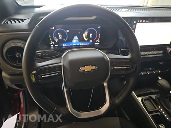 2025 Chevrolet Colorado WT Crew Cab Medium Bed 2WT - miniatura 10