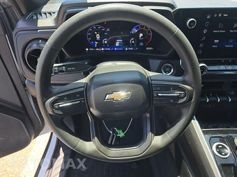 2025 Chevrolet Colorado WT Crew Cab Medium Bed 4WT - miniatura 10