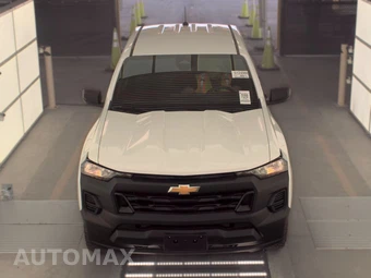 2025 Chevrolet Colorado WT Crew Cab Medium Bed 4WT - miniatura 2
