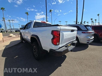 2025 Chevrolet Colorado ZR2 Crew Cab Medium Bed 4ZR - miniatura 2