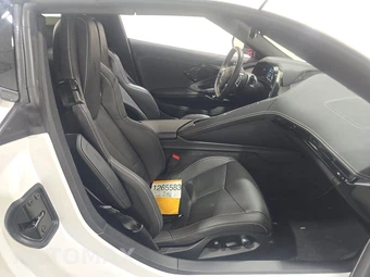 2025 Chevrolet Corvette Stingray Convertible 2LT - miniatura 8