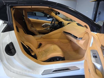 2025 Chevrolet Corvette Stingray Convertible 3LT - miniatura 8