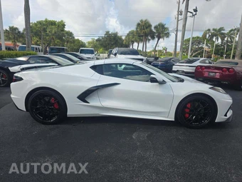 2025 Chevrolet Corvette Stingray Coupe 2LT - miniatura 4