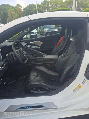2025 Chevrolet Corvette Stingray Coupe 2LT - miniatura 6
