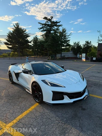 2025 Chevrolet Corvette Z06 Convertible 2LZ - miniatura 2