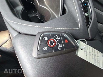 2025 Chevrolet Corvette Z06 Coupe 1LZ - miniatura 8