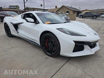 2025 Chevrolet Corvette Z06 Coupe 3LZ - miniatura 4