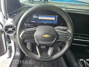 2025 Chevrolet Equinox EV LT 1 w/PCY - miniatura 10