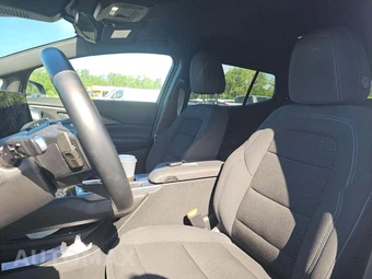2025 Chevrolet Equinox EV LT 1 w/PCY - miniatura 3