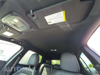 2025 Chevrolet Equinox EV LT 2 - miniatura 8