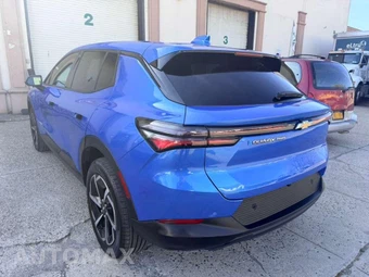 2025 Chevrolet Equinox EV LT 2 - miniatura 5