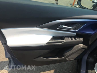 2025 Chevrolet Equinox EV LT 2 w/PDE - miniatura 9