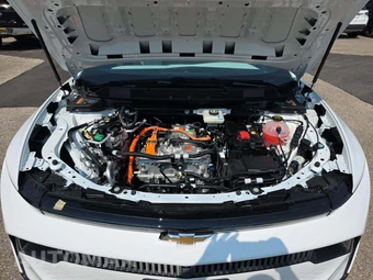 2025 Chevrolet Equinox EV LT 2 w/PDE - miniatura 17