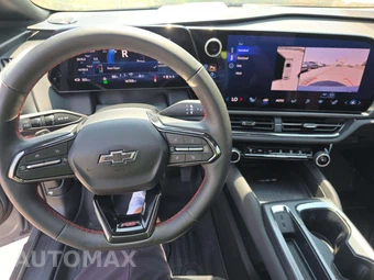 2025 Chevrolet Equinox EV RS 2RS - miniatura 10