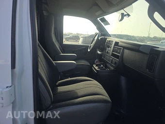 2025 Chevrolet Express 2500 Cargo Van 1WT 135.0" WB - miniatura 8