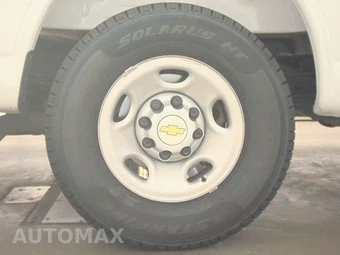 2025 Chevrolet Express 2500 Cargo Van 1WT 135.0" WB - miniatura 11