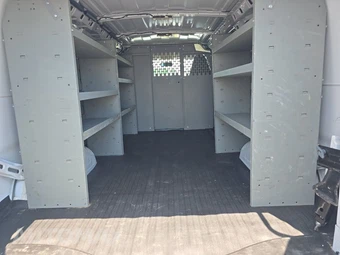 2025 Chevrolet Express 2500 Cargo Van 1WT 135.0" WB - miniatura 22