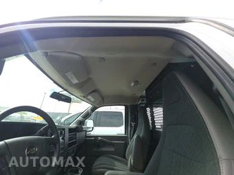2025 Chevrolet Express 2500 Cargo Van 1WT 135.0" WB - miniatura 16