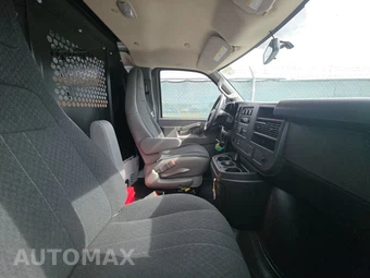 2025 Chevrolet Express 2500 Cargo Van 1WT 135.0" WB - miniatura 8