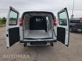 2025 Chevrolet Express 2500 Cargo Van 1WT 135.0" WB - miniatura 15