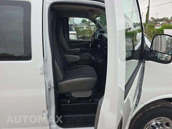 2025 Chevrolet Express 2500 Cargo Van 1WT 135.0" WB - miniatura 19